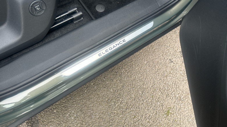 Volkswagen Tayron 2.0 TDI Elegance 5dr DSG7 [7 Seat] Diesel Estate